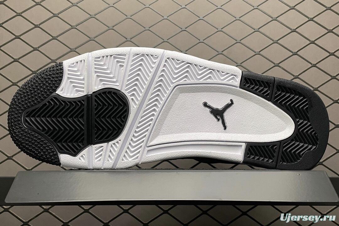 Air Jordan 4 Retro Royalty