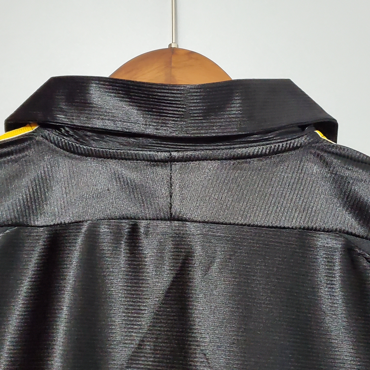 Retro 99/00 Real Madrid Third Black Jersey