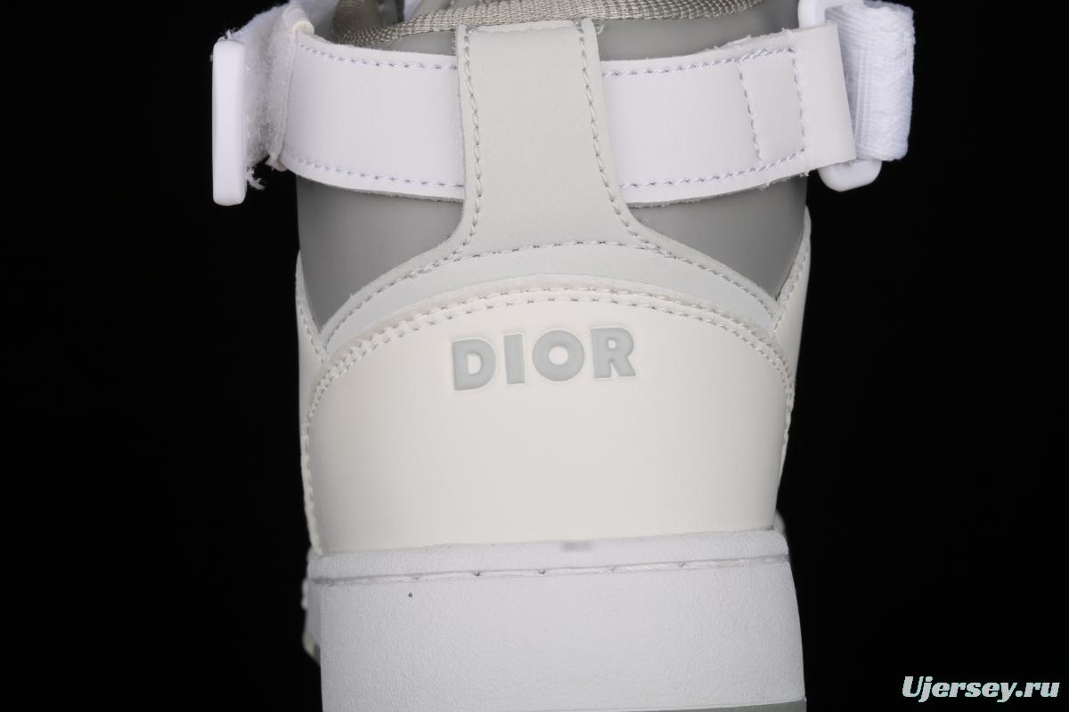 Dior B27 Mid-Top Calf Perfo all-star KAWS director supervises the production of high-end Dior upper board shoes V00348H068