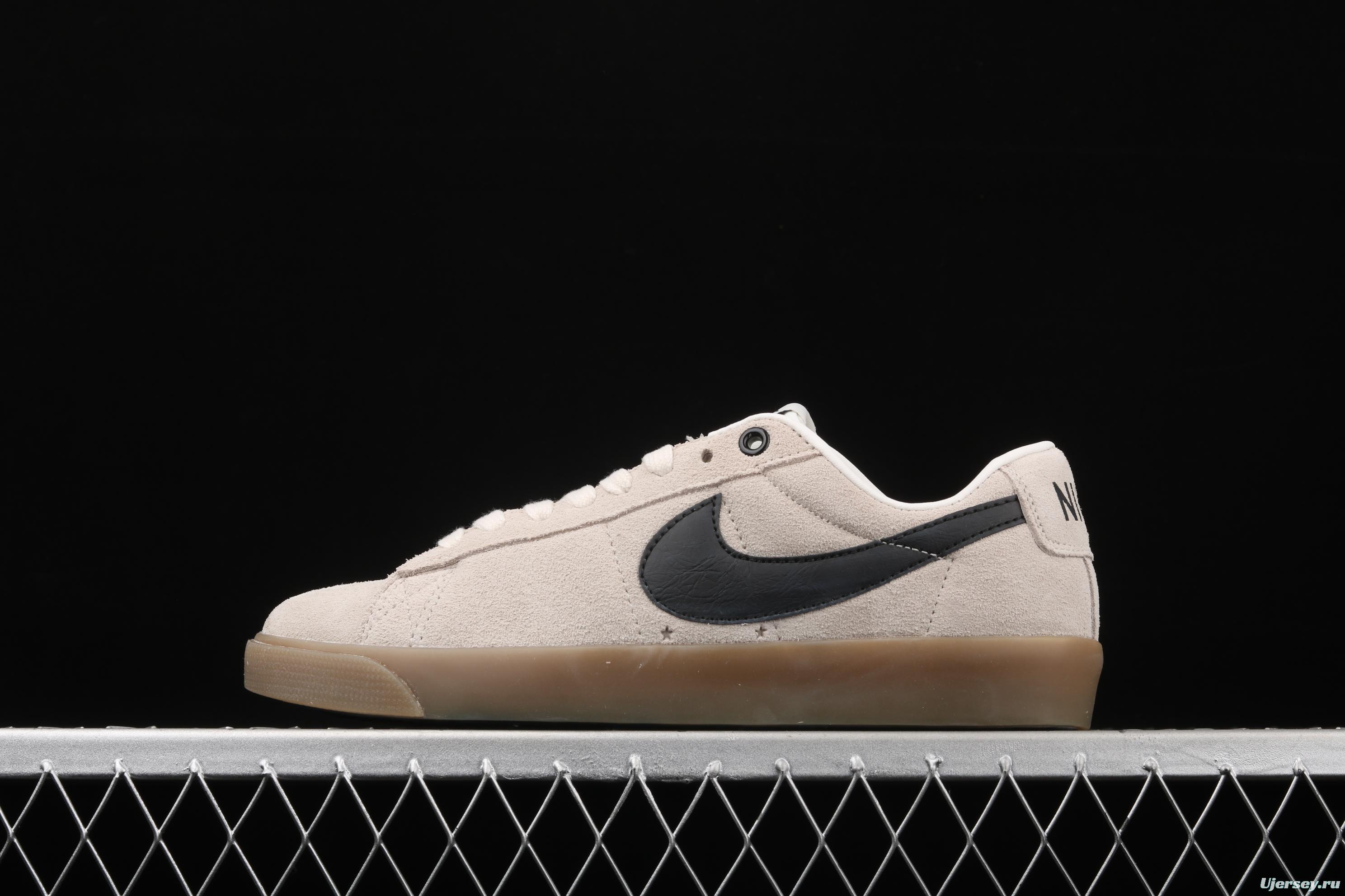 NIKE SB Blazer Low GT Trail Blazers low-top leisure sports board shoes 704939-109