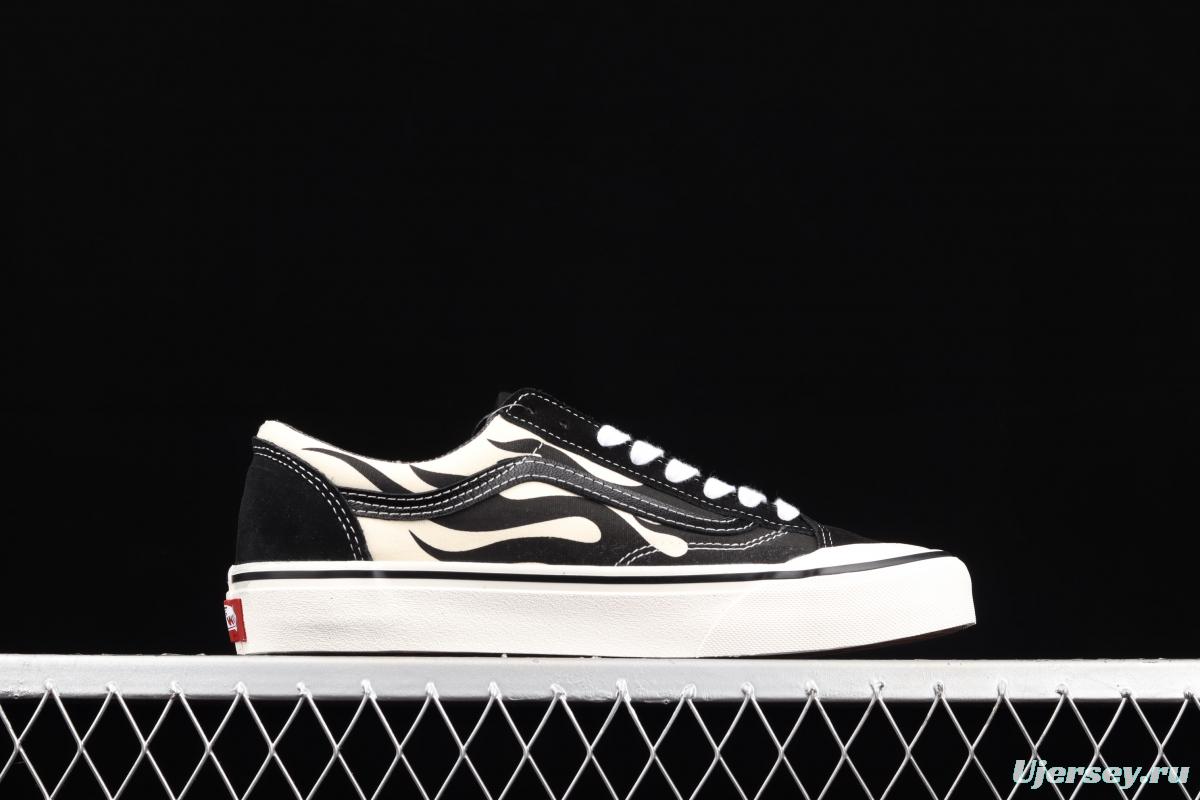 Vans Style 36 half-moon Baotou black-and-white flame low-top sports shoes VN0A3ZCJROF