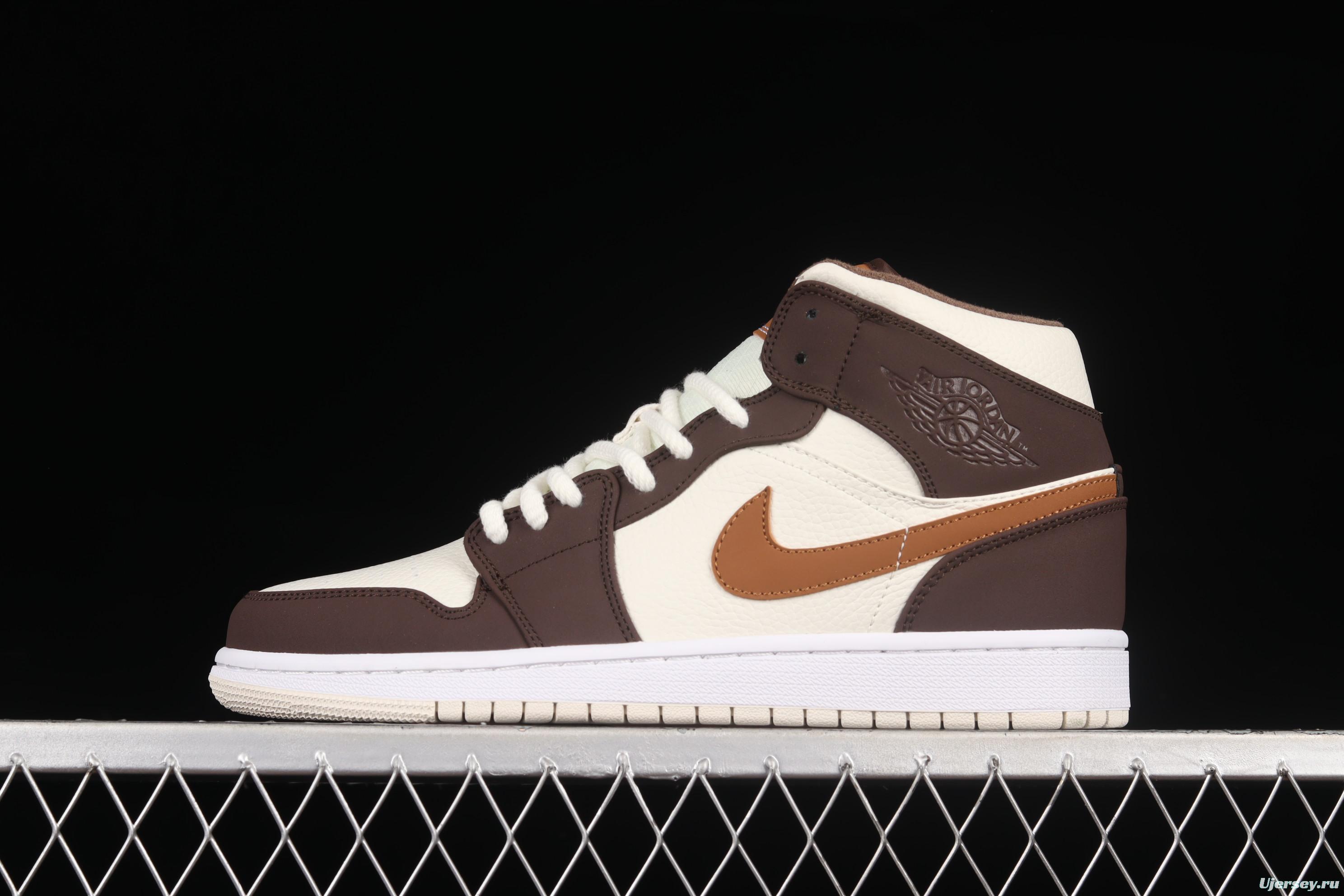 Air Jordan 1 Mid beige brown vintage basketball shoes DO6699-200