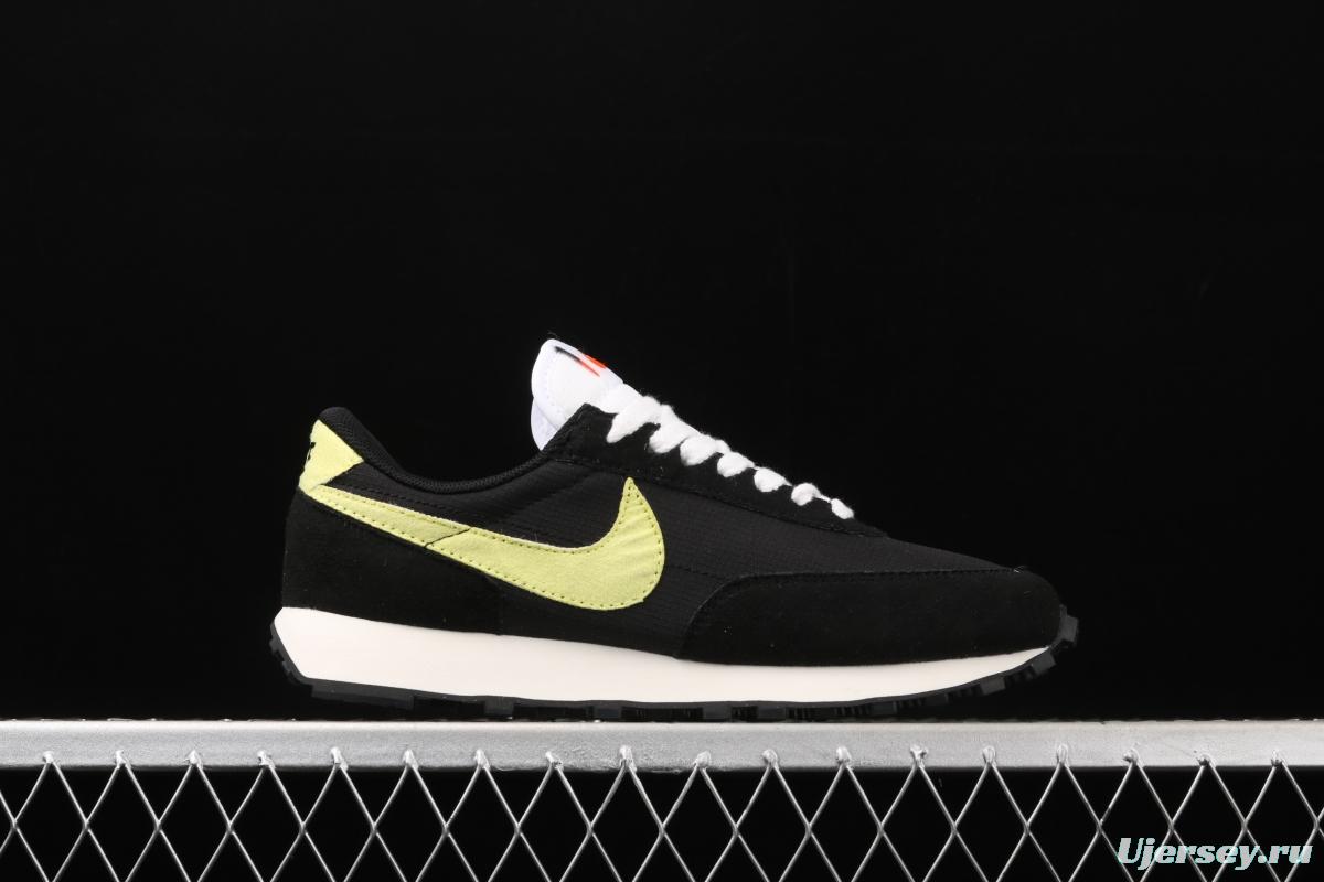 NIKE Air Daybreak Breaking Dawn series embroidered color hook waffle retro leisure sports jogging shoes DA0824-001