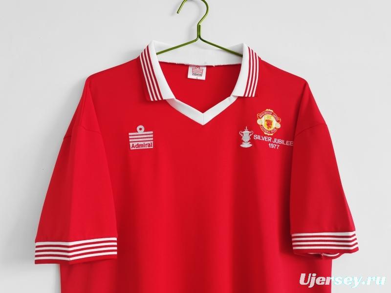 Retro 1977 Manchester United Home Soccer Jersey