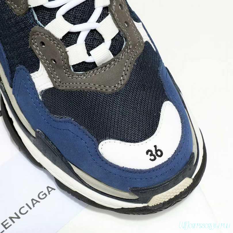 Men/Women Balenciaga Triple-S Sneaker Navy Item 6380340