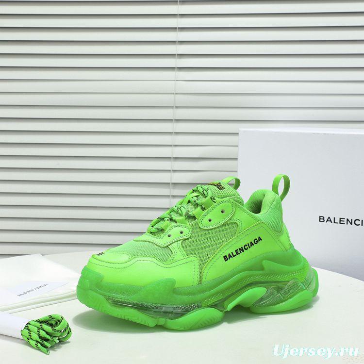 Men/Women Balenciaga Triple S Sneaker Green Item 6380380