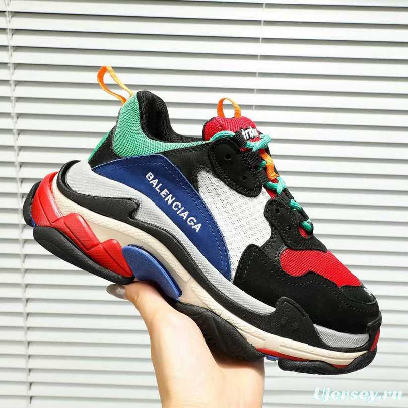 Men/Women Balenciaga Triple S Black/Red/White Sneaker Item 6380400