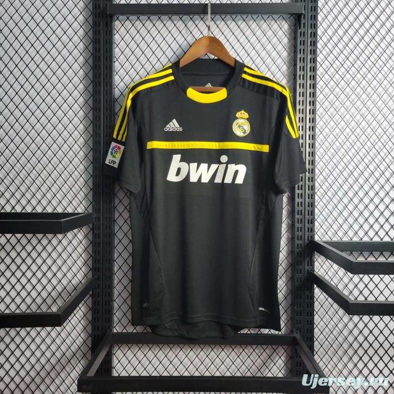 Retro 2011/12 Real Madrid Black Goalkeeper Jersey