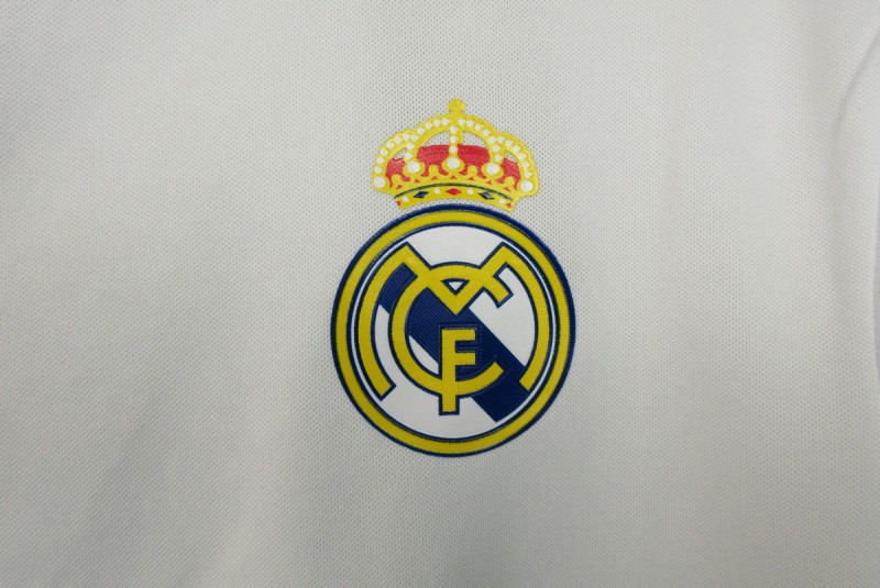 Retro 16/17 Real Madrid Home Jersey