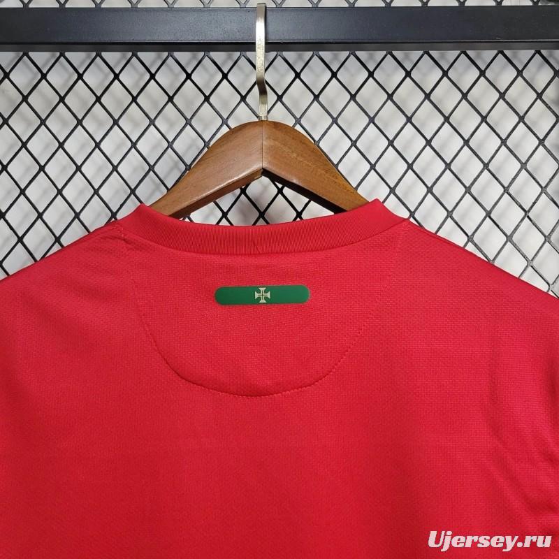 Retro 2010 Portugal Home Jersey