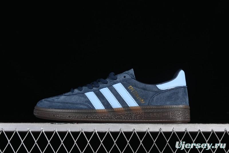 Adidas Handball Spezial Retro Casual Sneakers with Suede Upper and Classic Three Stripes - BD7633