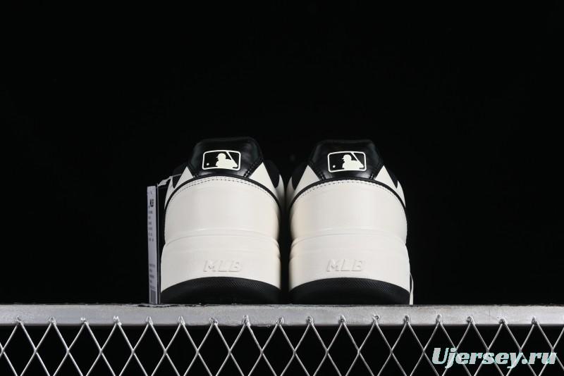 New York Yankees Chunky Liner Basic Thick Sole Platform Sneakers with 6cm Height Increase - 3ASXCA12N50WHS