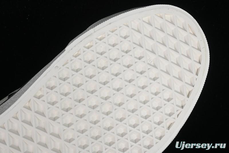 Vans Old Skool Reissue 136 High-End Series Canvas Sneakers with Toe Cap Design - VN000MT6BPQ