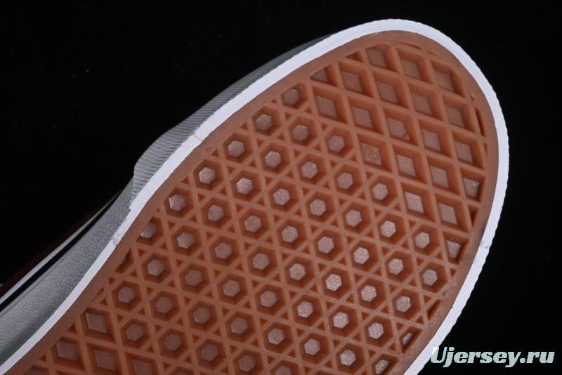 Vans Classics Knu Skool Chunky Tongue Retro Sneakers in Wine Red - VN0009QC02Y