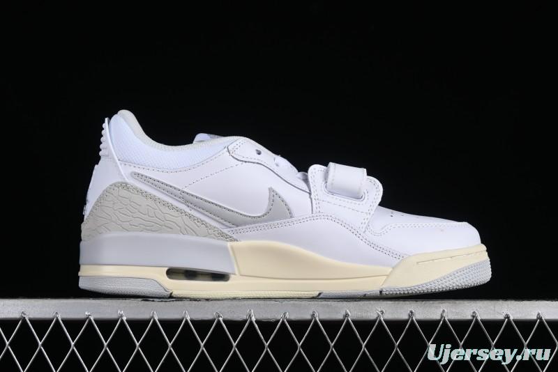 Air Jordan Legacy AJ312 Low Sneakers
