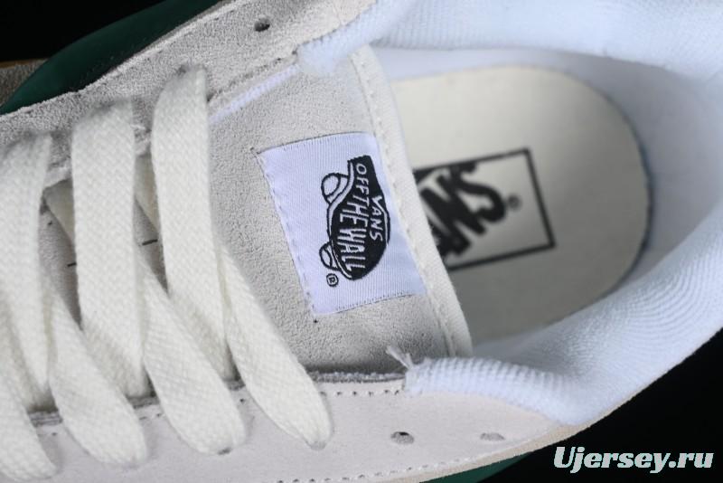 Vans Knu-Skool VR3 Lx Low-Top Retro Sneakers in Grey Green with Gum Sole - VN000CS0DWM