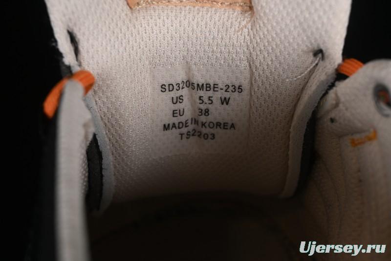 New Balance CRV CAP V2 Casual Sneakers with Flat Sole and Mesh Upper - SD3205YE2