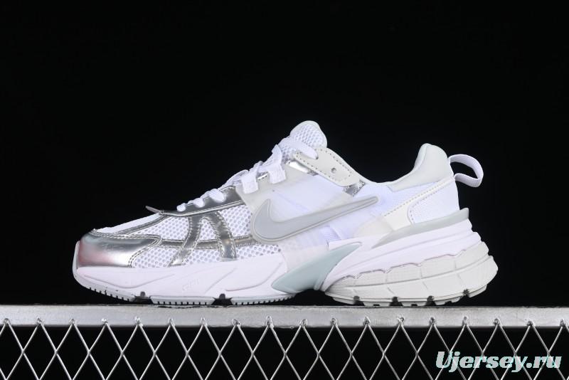 Nike Runtekk V2K Retro Low-Top Running Shoes with Cushlon Midsole and Distressed Effect - FD0736-104