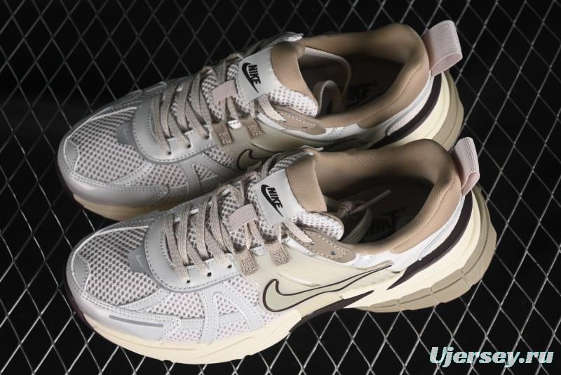 Nike V2K Runtekk 3XL Low-Top Retro Running Shoes with Shock Absorption and Anti-Slip Design - FD0736-103