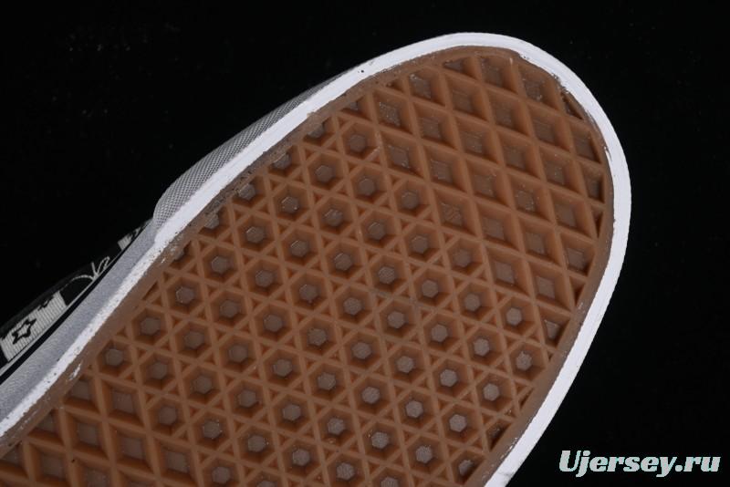 Vans Classics Knu Skool Checkerboard Graffiti Chunky Tongue Skate Shoes - VN0009QC6BT