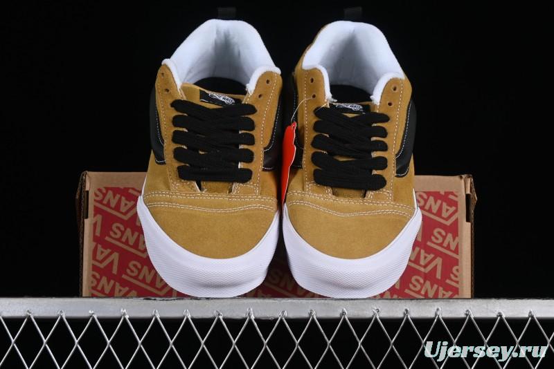 Vans Classics Knu Skool Retro Skate Shoes with Thick Tongue and Oversized Toe - VN0009QC5QJ1