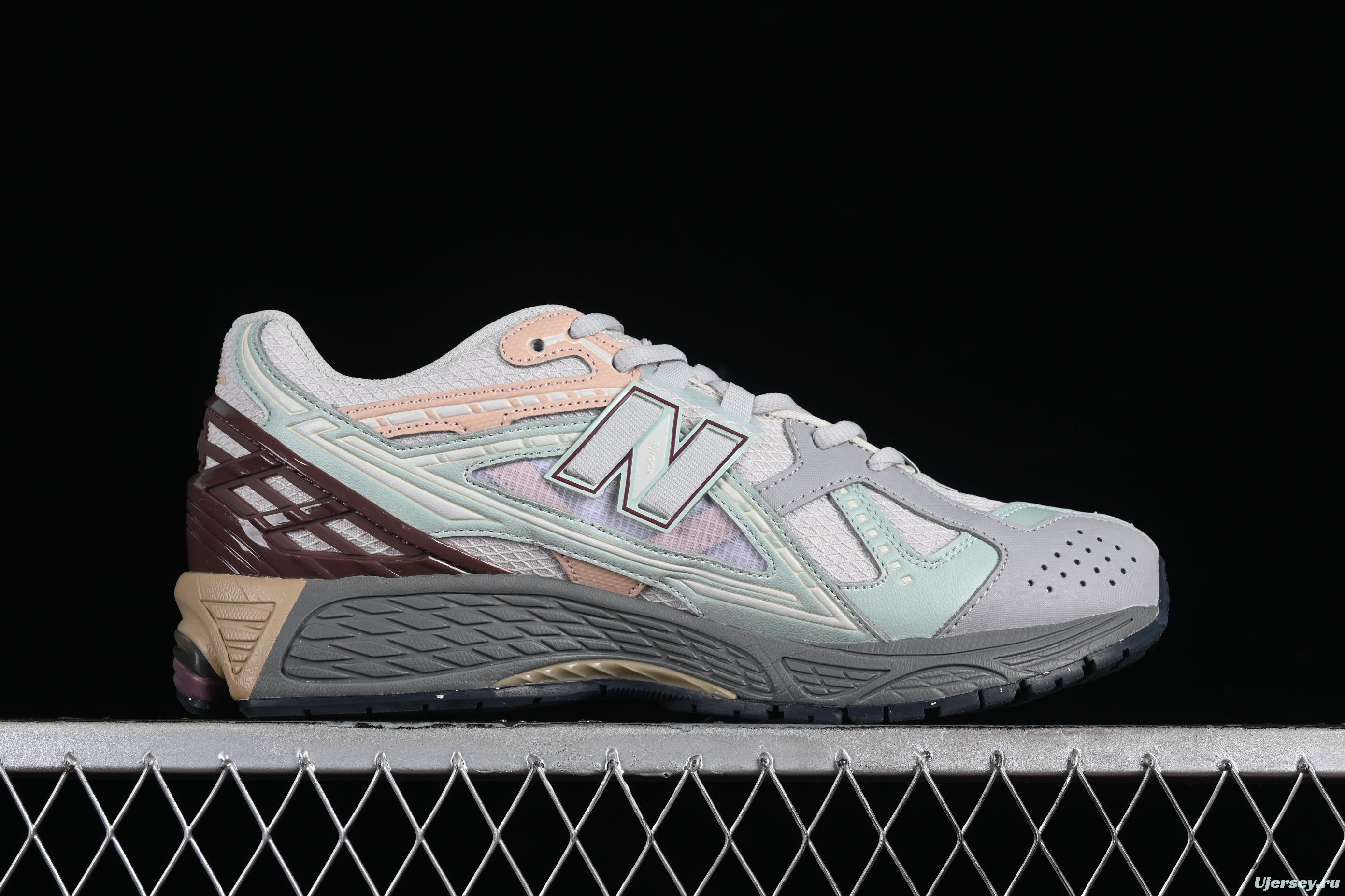 New Balance 1906 Series Retro Dad Style Casual Running Shoes - M1906ND