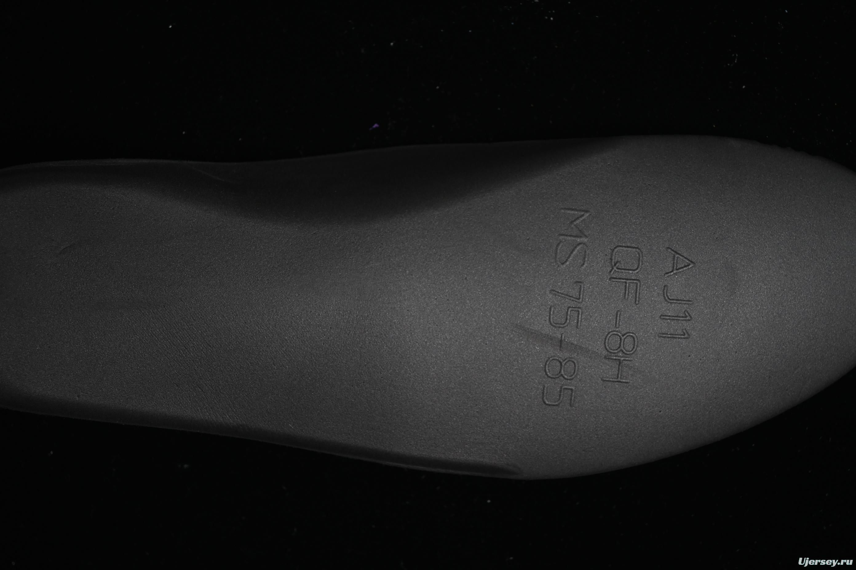 Nike Air Jordan 11 Retro Basketball Shoes with Patent Leather and Carbon Fiber Plate - CT8812-999