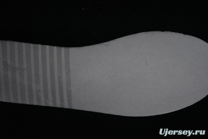 Nike SB Dunk Low Custom Collaboration Otomo Katsuhiro x Nike SB Dunk Low "Steamboy OST" - CT0856-102