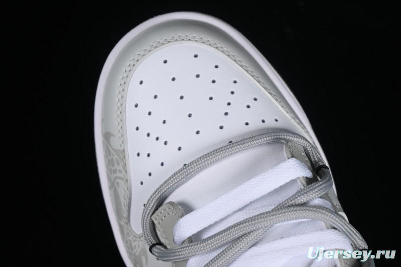 Nike Dunk Low SB Year of the Dragon Limited Edition Silk Patchwork Casual Skate Shoes - DV0833-100