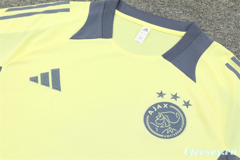 24/25 Juventus Yellow Short Sleeve Jersey+Shorts