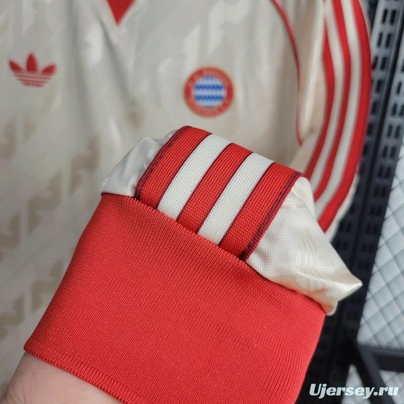 24/25 Retro Bayern Munich Long Sleeve