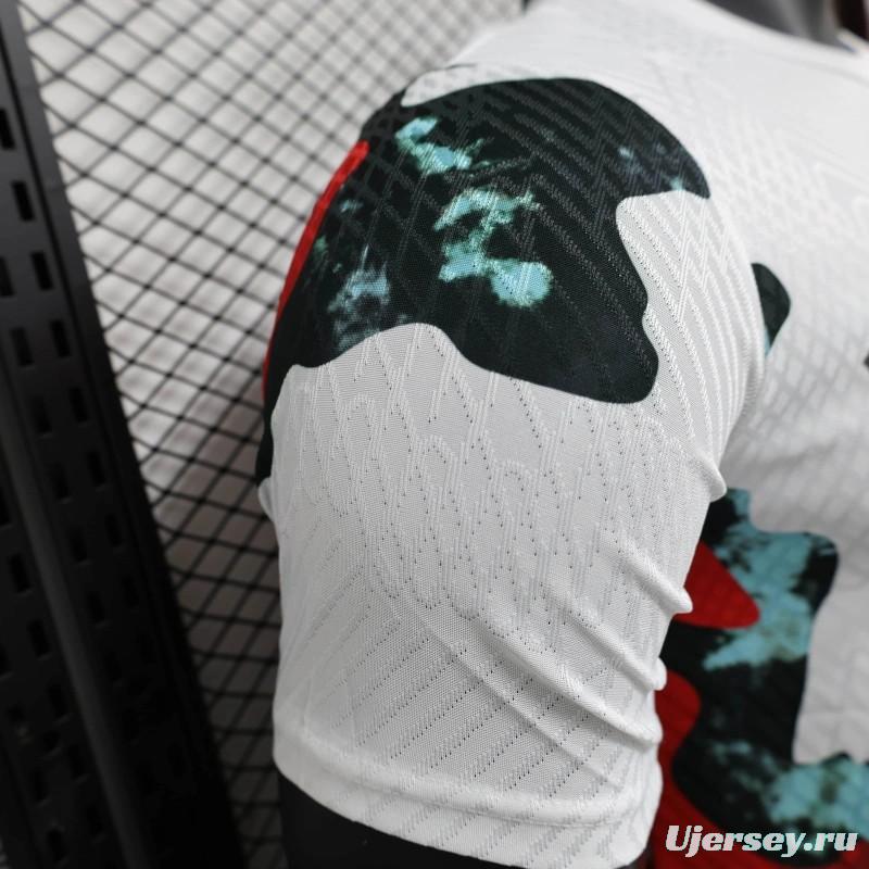 Player Version 24/25 Bayern Munich Pre-Match Jersey With Special Patterns