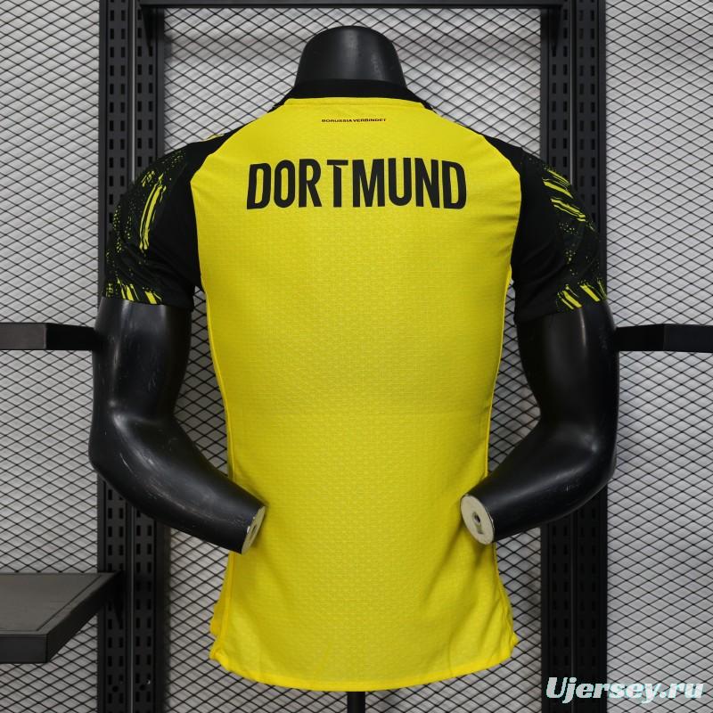 Player Version 25/26 Borussia Dortmund Home Yellow with Black Brush Stroke Jersey
