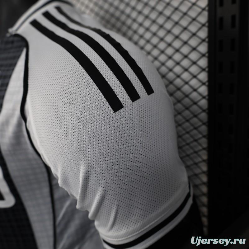 Player Version 25/26 Newcastle United Home Jersey