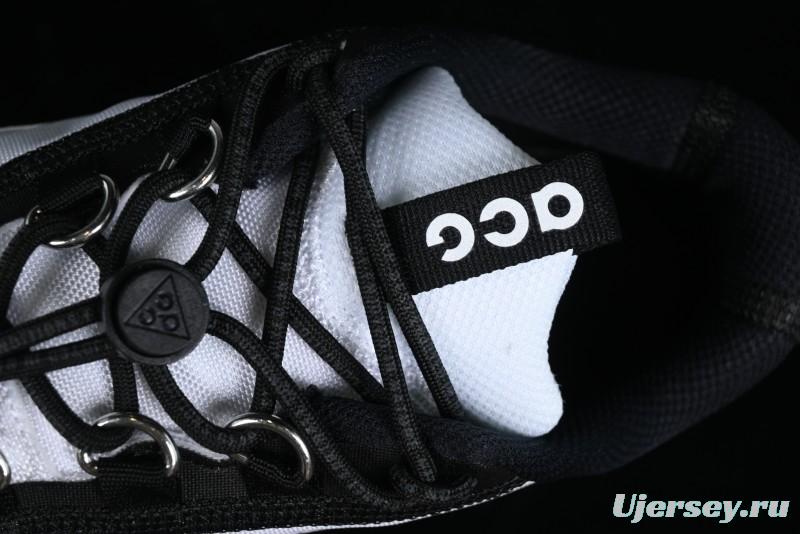 Nike ACG Mountain Fly 2 Low SP Outdoor Hiking Shoes with GORE-TEX and React Foam - FZ3311-101