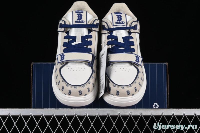 MLB Chunky Liner New York Yankees Lightweight Platform Sneakers with 6cm Height Increase - 3ASXLM13N43BGL