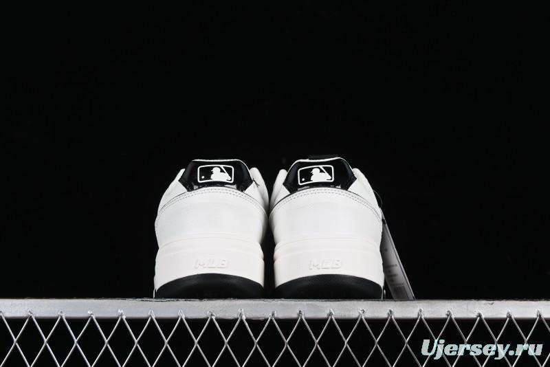 New York Yankees Chunky Runner Basic Lace-Up Lightweight Casual Sneakers - 3ASXCBS4N50WHS