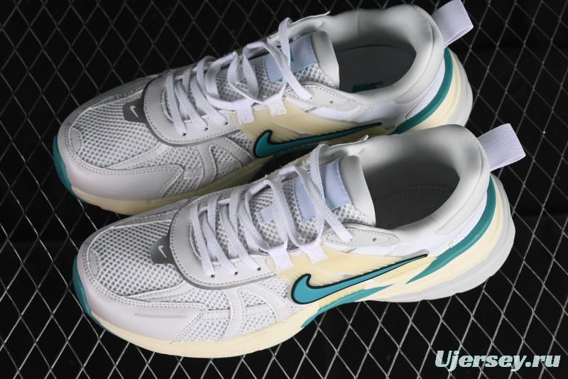 Nike Runtekk Run V2K Cushioned Low-Top Retro Running Shoes with Anti-Slip Design - FD0736-105