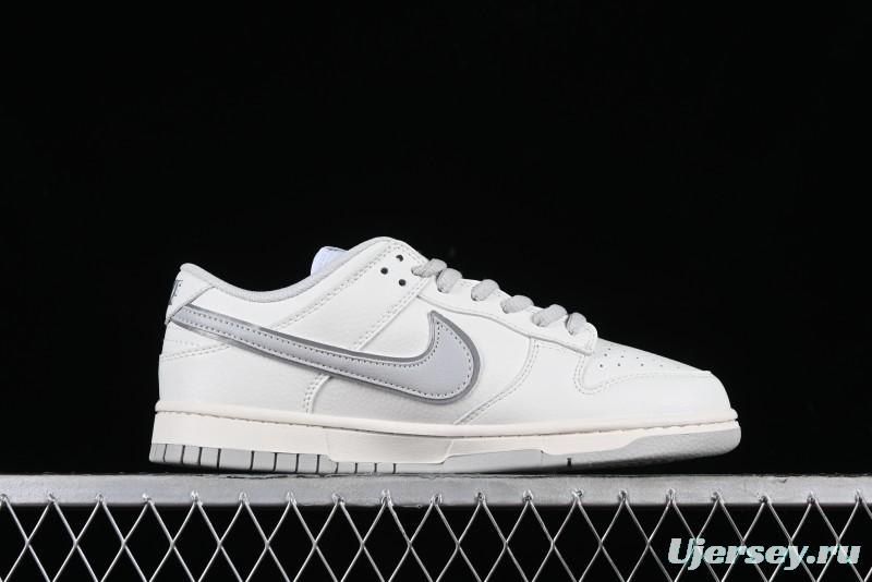 Nike Supreme x Nike SB Dunk Low Casual Skate Shoes in Beige Grey - RM2308-233