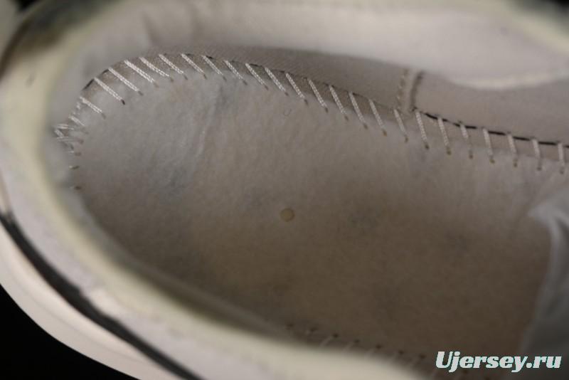 Nike TC 7900 Retro Dad Shoes with Reflective Swoosh and Cushioned Sole - DD9682-003