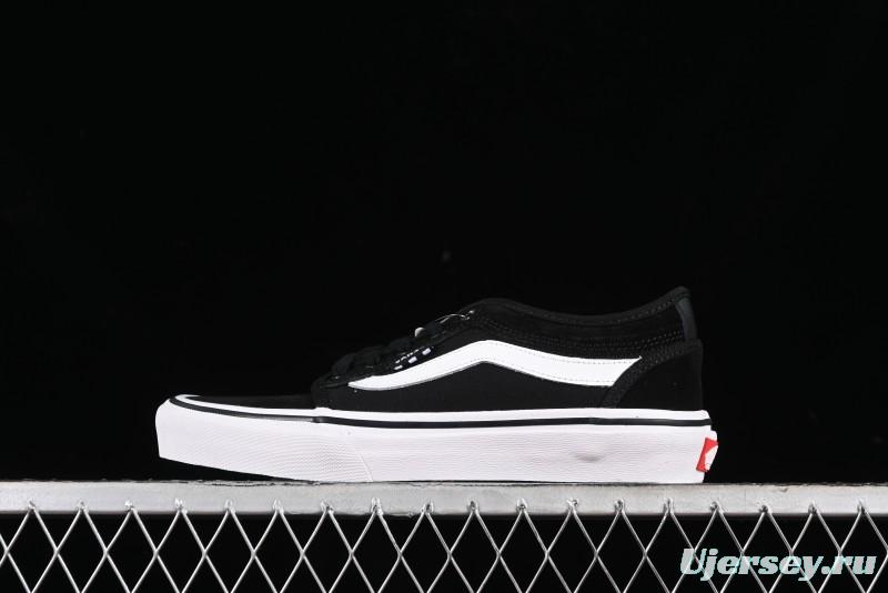 Vans Chukka Classic Lace-Up Sneakers with Cushioned Insole and Durable Canvas - VN0A5KQZBA2
