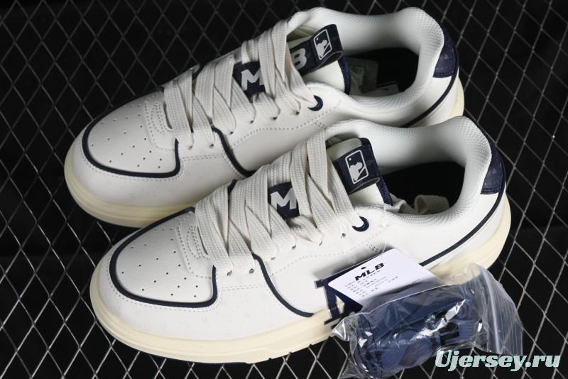 MLB Chunky Liner Basic New York Yankees Thick Sole Casual Sneakers with 6cm Height Increase - 3ASXCBO3N07NYD