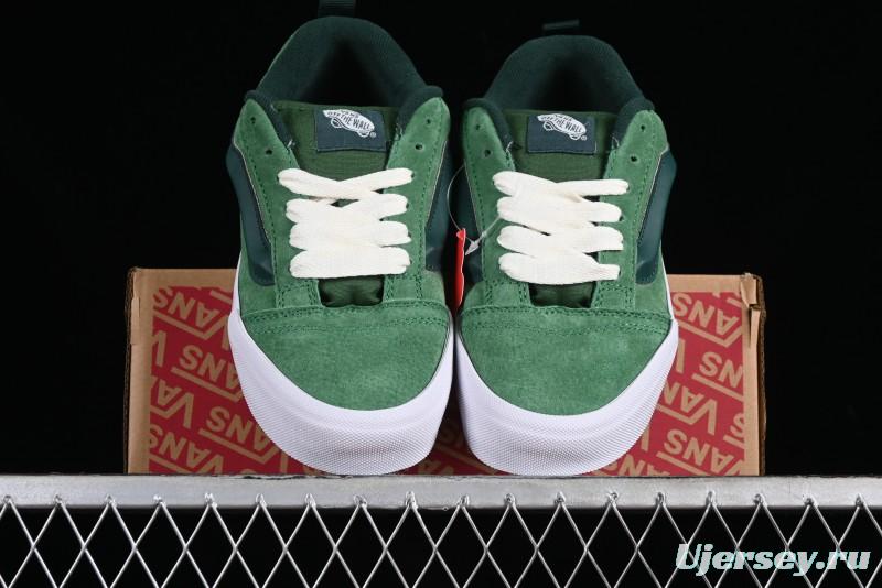 Vans Classics Knu Skool Retro Sneakers with Enlarged Toe and Thickened Tongue - VN0009QCLC2