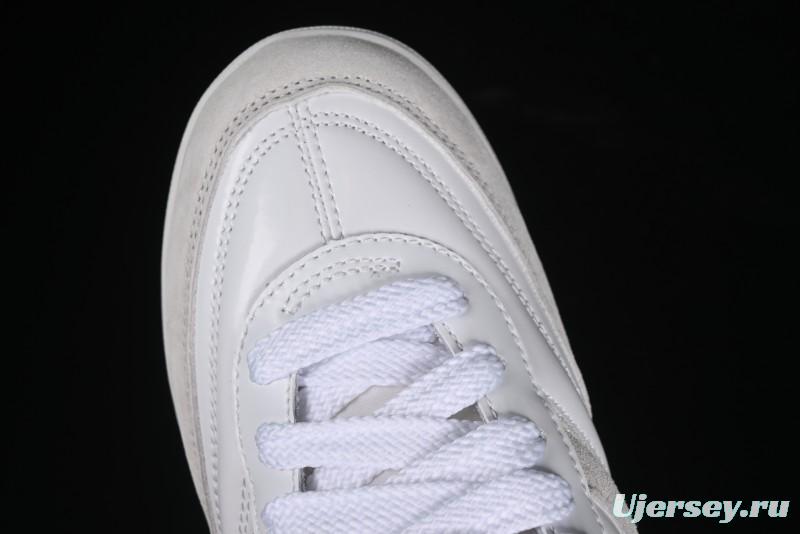 New Balance RC42 Series Retro Football Training Casual Sneakers - URC42JM