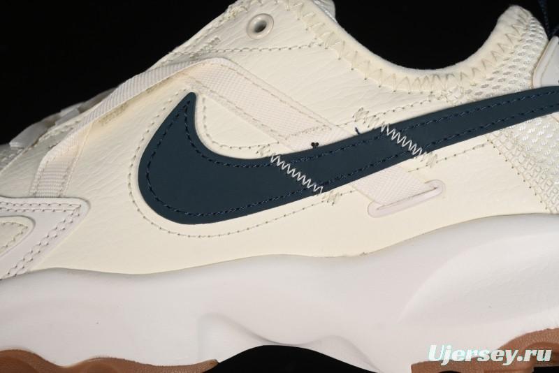 Nike TC 7900 Retro Chunky Dad Shoes with Reflective Swoosh and Cushioned Sole - DD9682-103