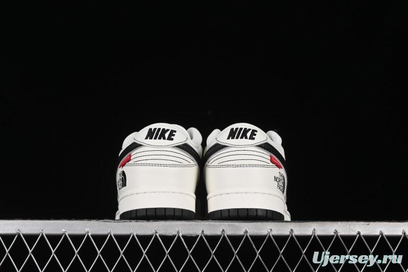 Nike SB Dunk Low Supreme x The North Face Low-Top Casual Skateboarding Shoes - BM0234-501