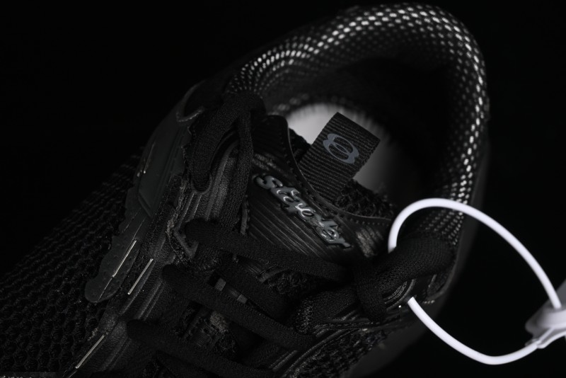 Balenciaga GT Stapler Trendy Running Shoes - W3ST41000
