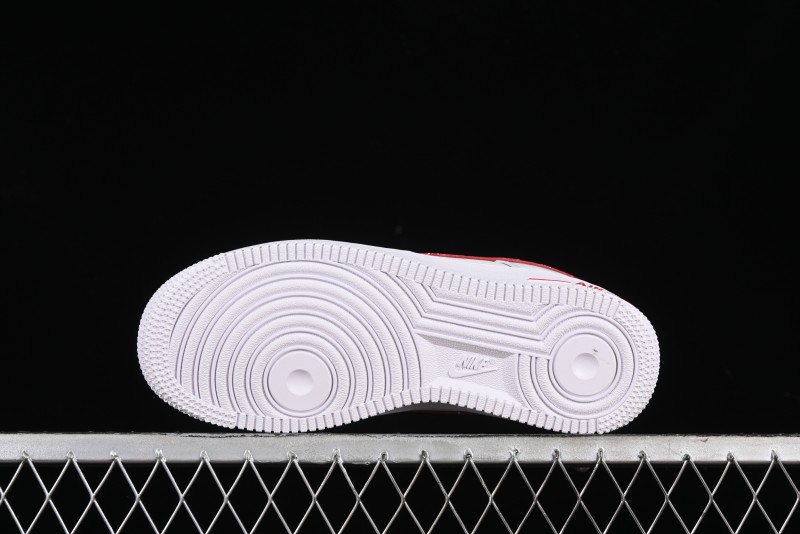 Supreme x Nike Air Force 1 '07 Low Casual Sneakers with Full-Length Air Solo Cushion - CU9225-010