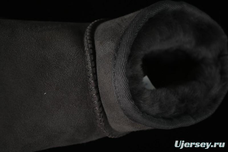 UGG Classic Ultra Mini Short Boots with Genuine Australian Shearling and TREADLITE Outsole - 1116109