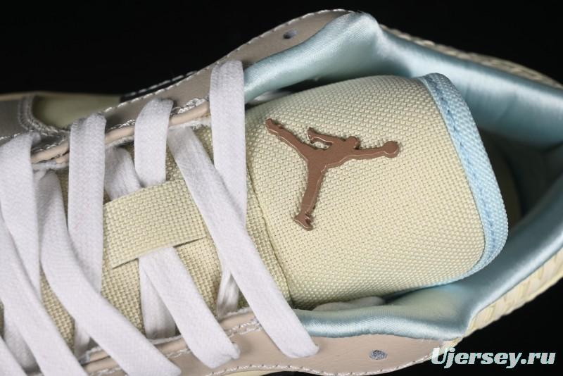 Nike Air Jordan 1 Low Retro Basketball Shoes with Classic Design - HQ3440-101